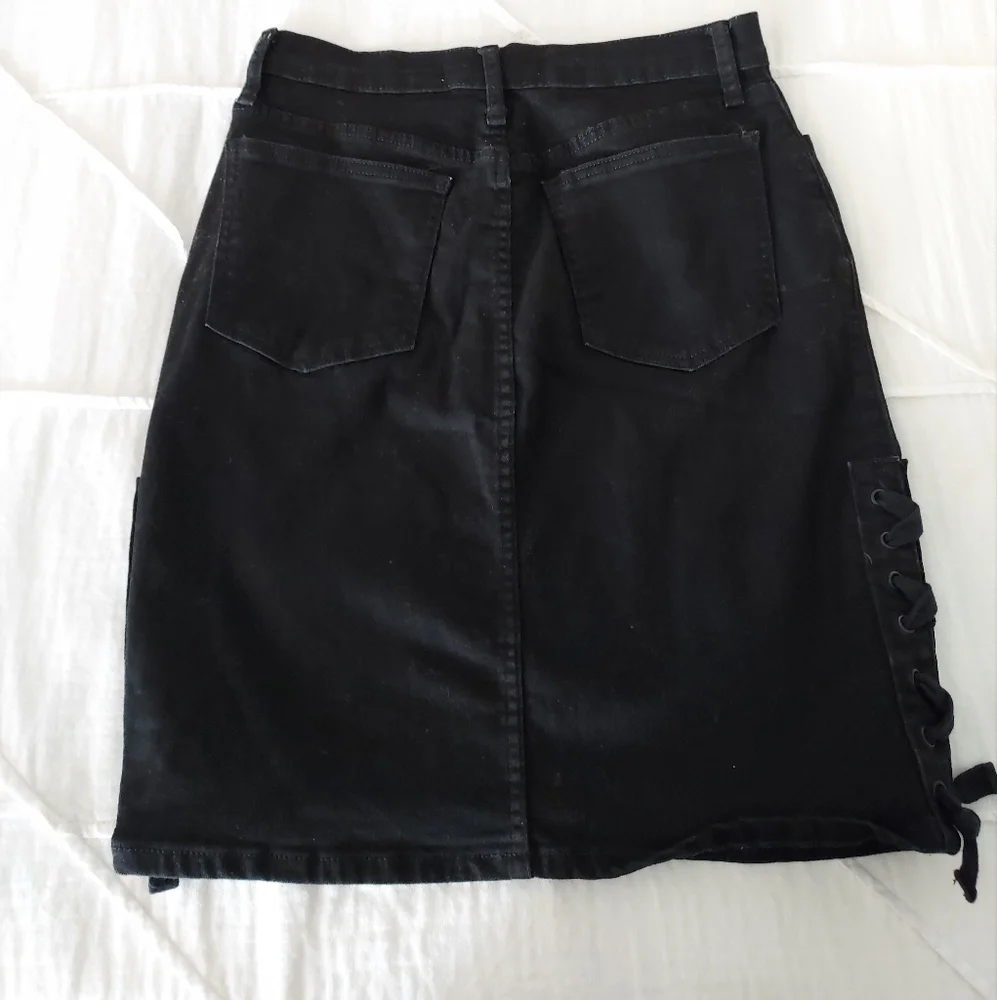 GAP Black Denim Skirt